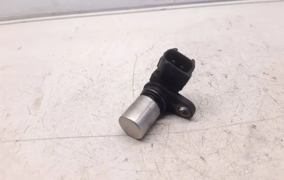 Toyota Avensis T250 Camshaft speed sensor 