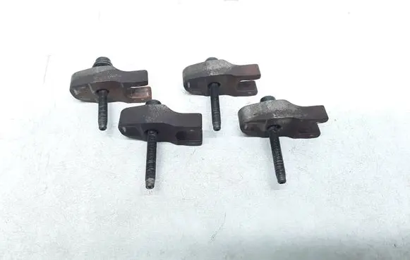 Volvo V60 Fuel Injector clamp holder 