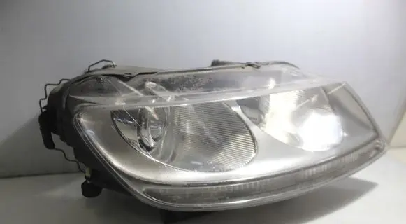 Volkswagen Phaeton Headlight/headlamp