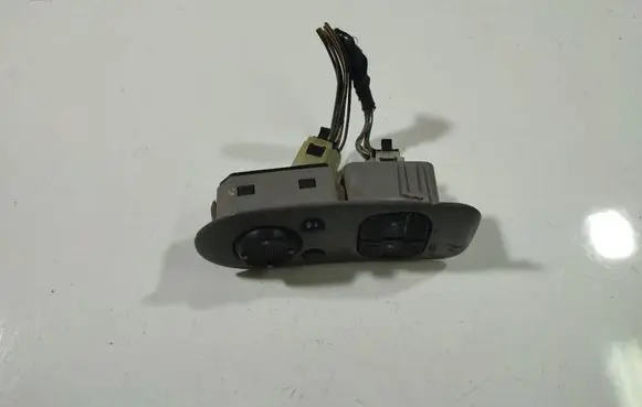 Seat Alhambra (Mk1) Wing mirror switch 