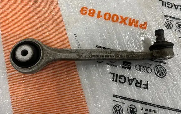 Audi A5 Front lower control arm/wishbone 8W0407510