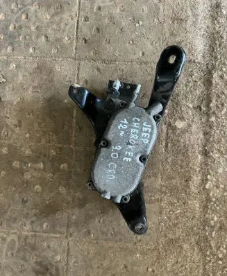 Jeep Grand Cherokee Fuel filter heater 68084905AF