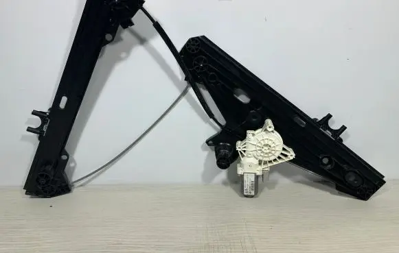 Citroen C5 X Front door electric window regulator 9830815080