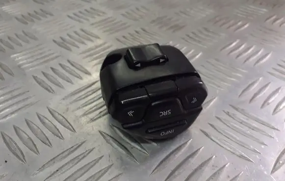 Nissan Almera N16 Other switches/knobs/shifts 25552-BN800