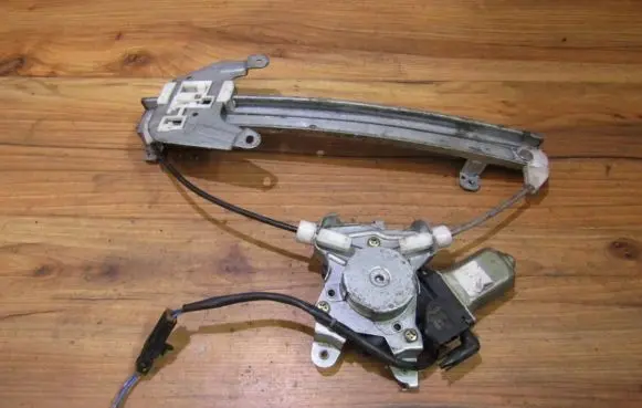 Nissan QX Sliding door window regulator with motor