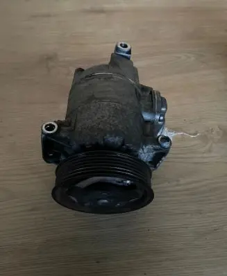 Volkswagen Scirocco Air conditioning (A/C) compressor (pump) 5N0820803A 10258082017D 01140562