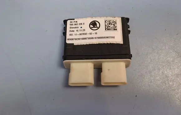Tailgate/trunk control unit/module