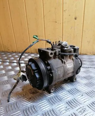 Audi A6 S6 C5 4B Air conditioning (A/C) compressor (pump) 4B0260805J