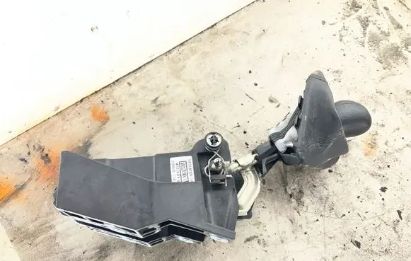 Iveco Daily 6th gen Gear shifter/selector 5801283904
