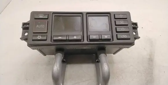 Audi A3 S3 8L Climate control unit 8L0820043B 5HB00760800 D730302