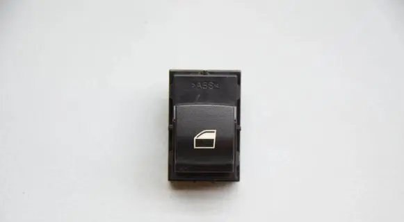 BMW 5 F10 F11 Electric window control switch 9163527