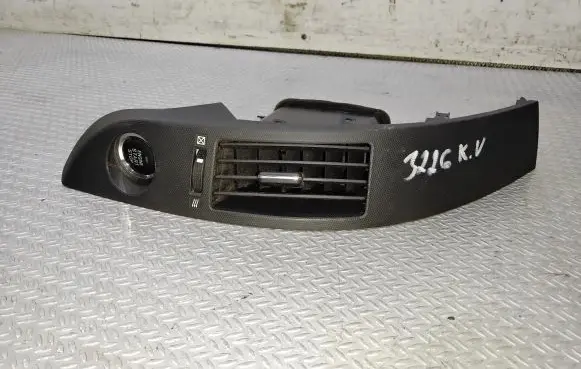Toyota Corolla Verso AR10 Dash center air vent grill 6556434010