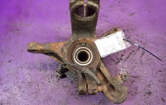 Ford Focus Front wheel hub spindle knuckle