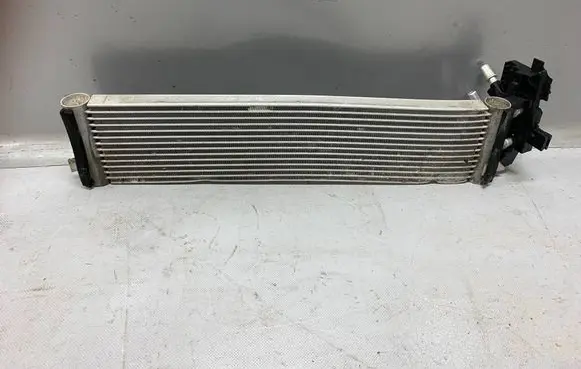 BMW 8 G15 Transmission/gearbox oil cooler 8053512 17218053512