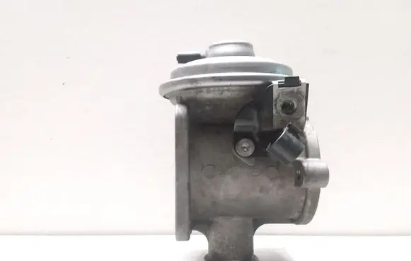 BMW 5 E60 E61 EGR valve 7804351