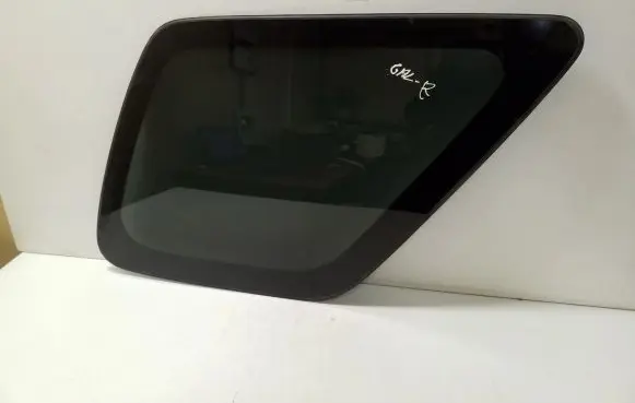 Honda CR-V Rear side window