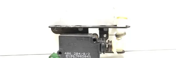 Land Rover Discovery 3 - LR3 Tailgate boot lock/latch motor 7016049