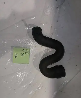 Volkswagen PASSAT B5 Intercooler hose/pipe 
