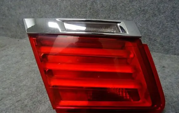 BMW 7 F01 F02 F03 F04 Tailgate rear/tail lights 7182205
