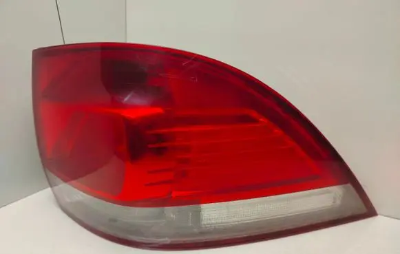 Volkswagen Golf V Rear/tail lights 2005R