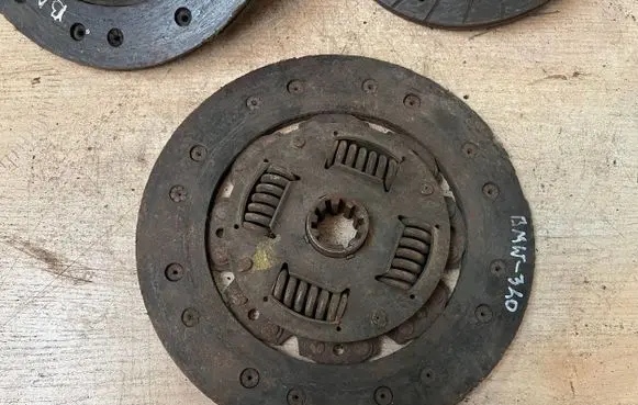 Clutch pressure plate