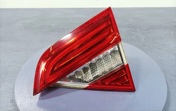 Skoda Superb B6 (3T) Rear/tail lights 3T5945094A