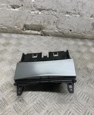 Ashtray (front)