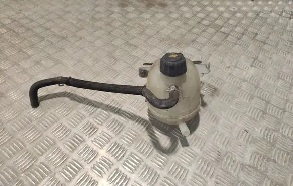 Suzuki Grand Vitara II Coolant expansion tank/reservoir 8200686355