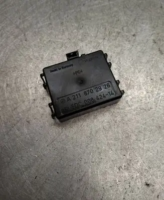 Mercedes-Benz E W211 Rain sensor A2118702926 5DC00842414