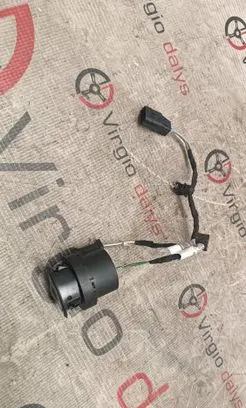 Renault Kadjar Engine start stop button switch 283904786R 24010018