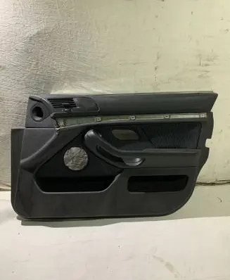 BMW 5 E39 Front door card panel trim