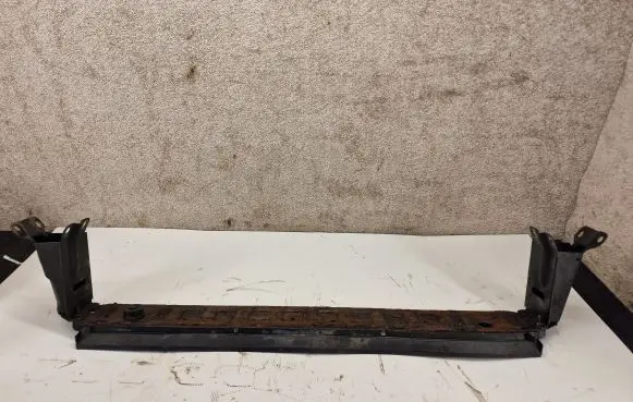 Volvo S80 Bottom radiator support slam panel 