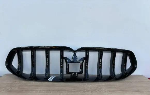 Maserati Grecale Front grill 670170829