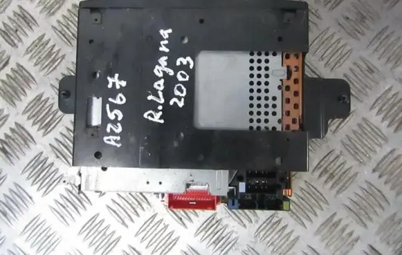 Renault Laguna II Sound amplifier 8200205833 rn269f30042070