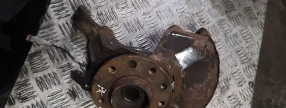 Opel Zafira B Front wheel hub