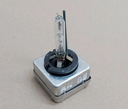 Audi A4 S4 B8 8K Xenon bulb 66340HBI