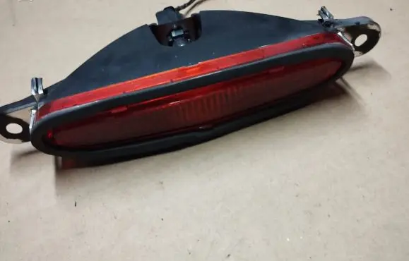 Chrysler Sebring (JS) Third/center stoplight 05303682AA