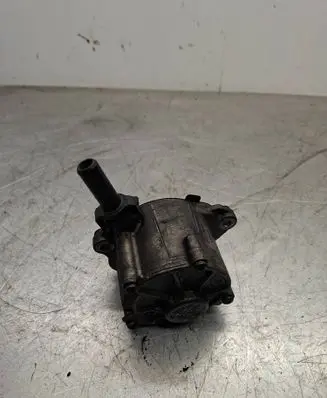 Mercedes-Benz E W212 Vacuum pump A6510900005 02894299