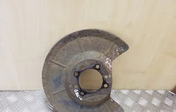 Volvo V50 Rear brake disc plate dust cover 
