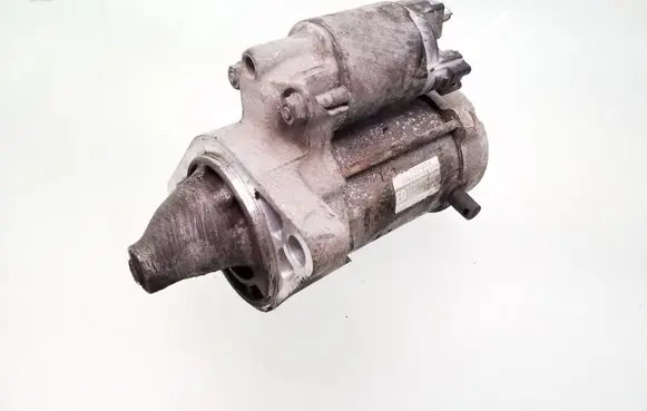 Toyota Yaris Starter motor 281000J050