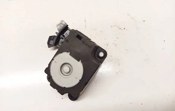 Peugeot RCZ Air flap motor/actuator t1006419g