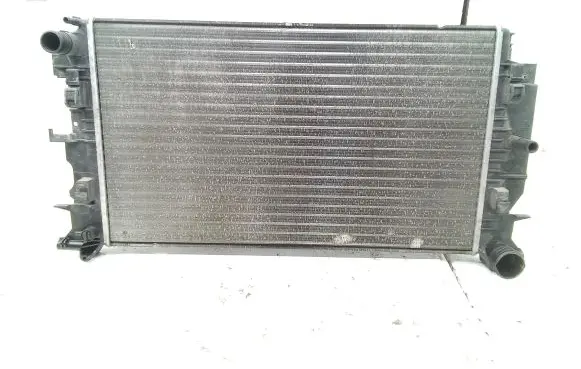 Volkswagen Crafter Coolant radiator 2E0121253B 877113G