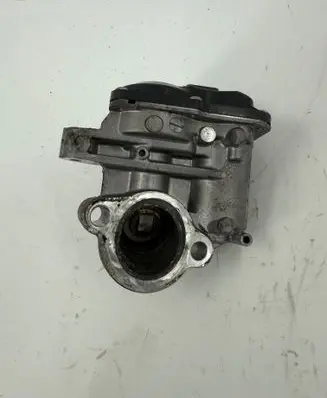 Nissan X-Trail T32 EGR valve H8201068965 147100789R HU1501000360