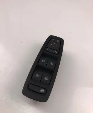 Renault Megane III Electric window control switch E3243905