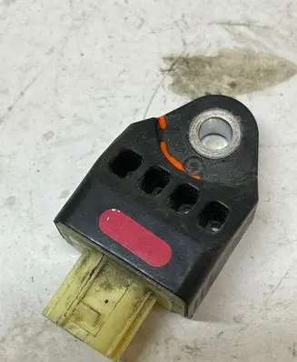 Toyota Yaris Airbag deployment crash/impact sensor 891730D130 414A7DGE0