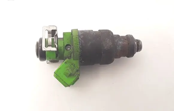 Audi A6 S6 C5 4B Fuel injector 078133551BB