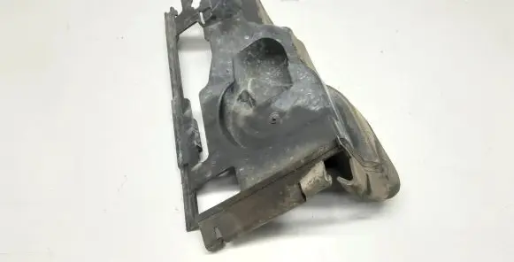 Volvo S80 Intercooler air guide/duct channel 31250103
