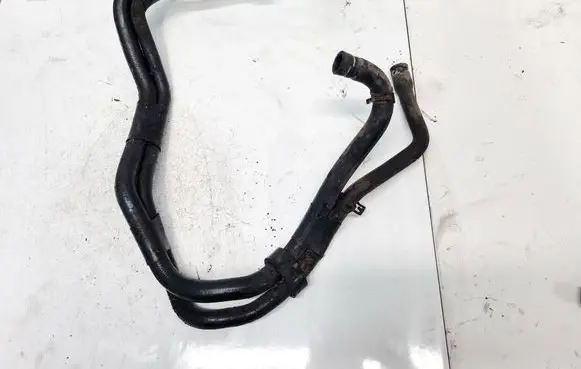Skoda Octavia Mk1 (1U) Engine coolant pipe/hose
