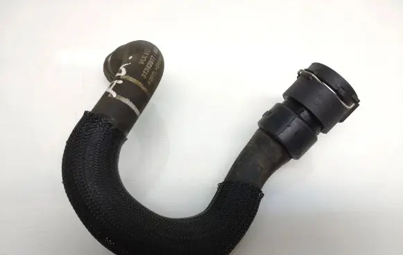 Volvo V60 Engine coolant pipe/hose 31342817 31342817001