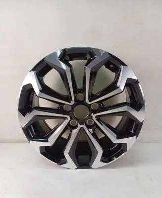 Toyota Yaris Cross R17 alloy rim 